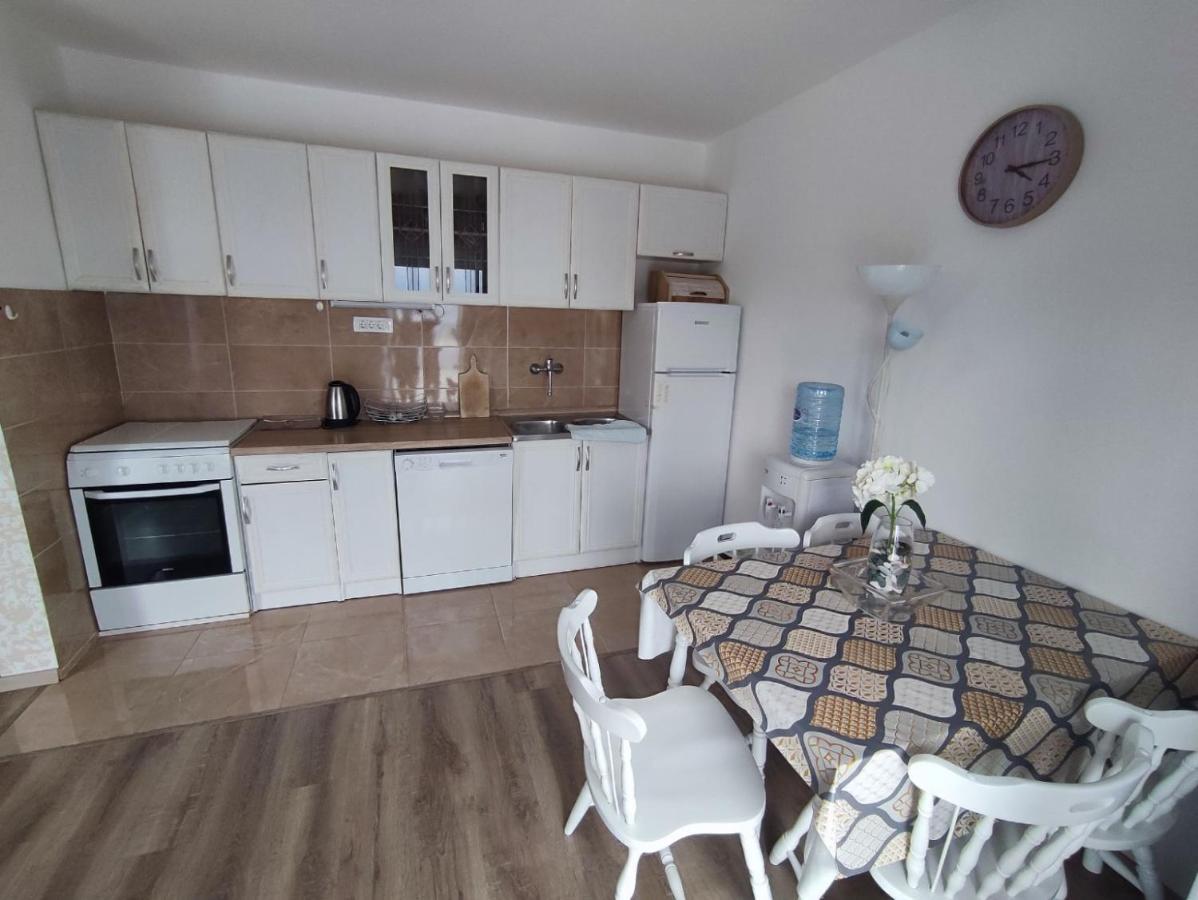 Apartmani Bellami Bečići المظهر الخارجي الصورة
